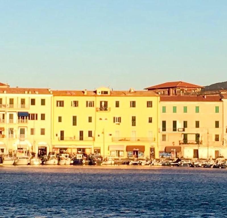 Le Stanze Sul Mare Hotel Portoferraio Ngoại thất bức ảnh